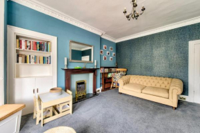 GuestReady - Cozy villa in one of the most beautiful streets of Edinburgh
